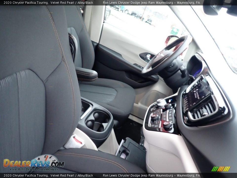 2020 Chrysler Pacifica Touring Velvet Red Pearl / Alloy/Black Photo #10
