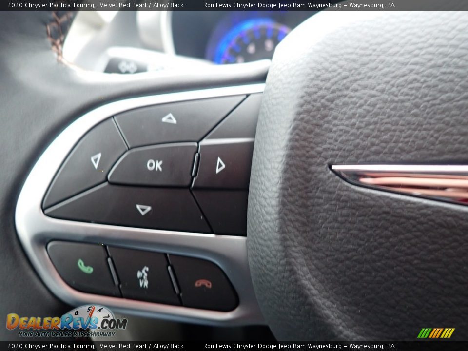 2020 Chrysler Pacifica Touring Steering Wheel Photo #20