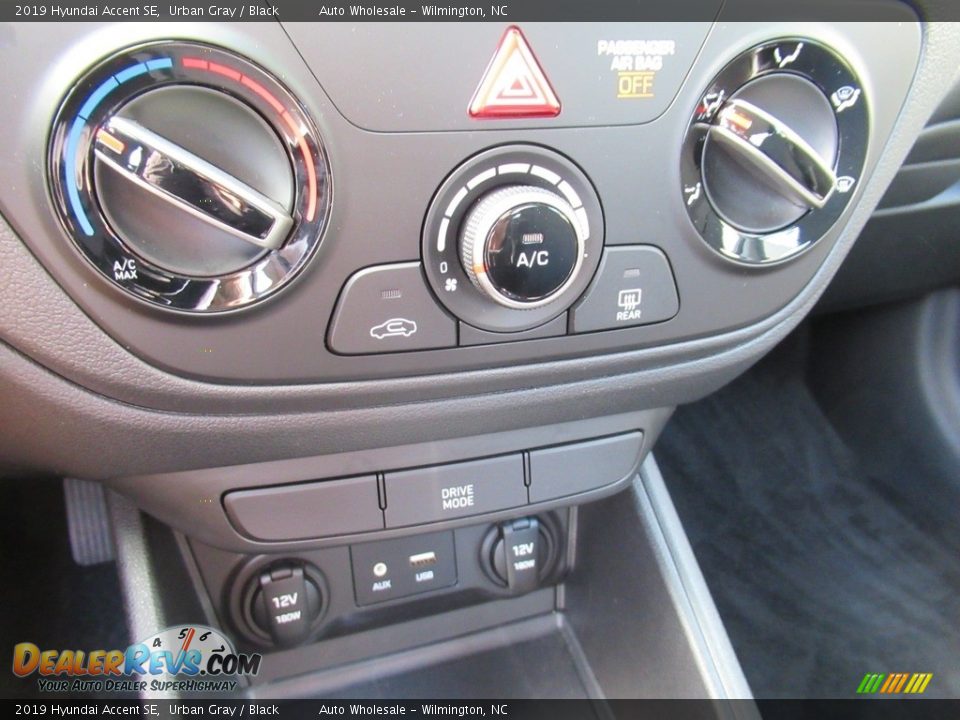 2019 Hyundai Accent SE Urban Gray / Black Photo #17