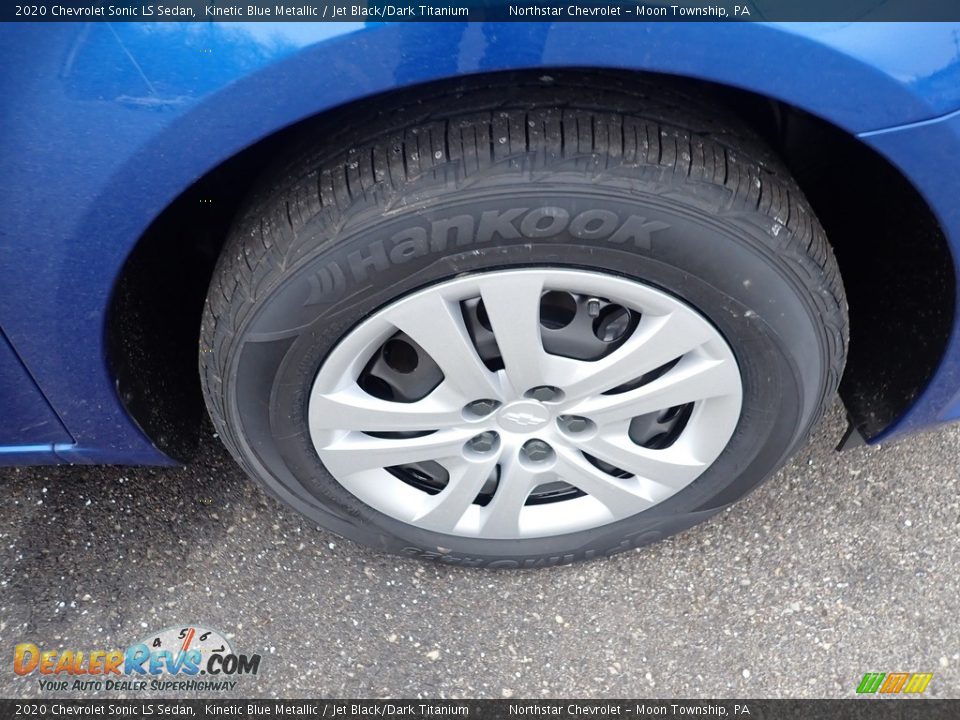 2020 Chevrolet Sonic LS Sedan Kinetic Blue Metallic / Jet Black/Dark Titanium Photo #9