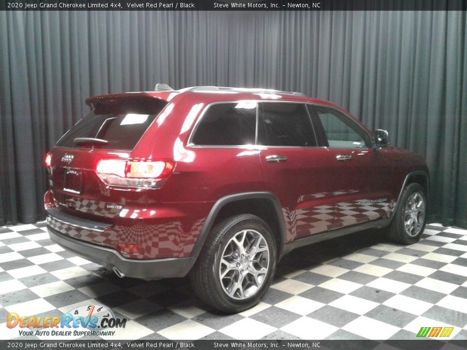 2020 Jeep Grand Cherokee Limited 4x4 Velvet Red Pearl / Black Photo #6