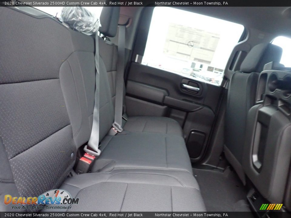 2020 Chevrolet Silverado 2500HD Custom Crew Cab 4x4 Red Hot / Jet Black Photo #11