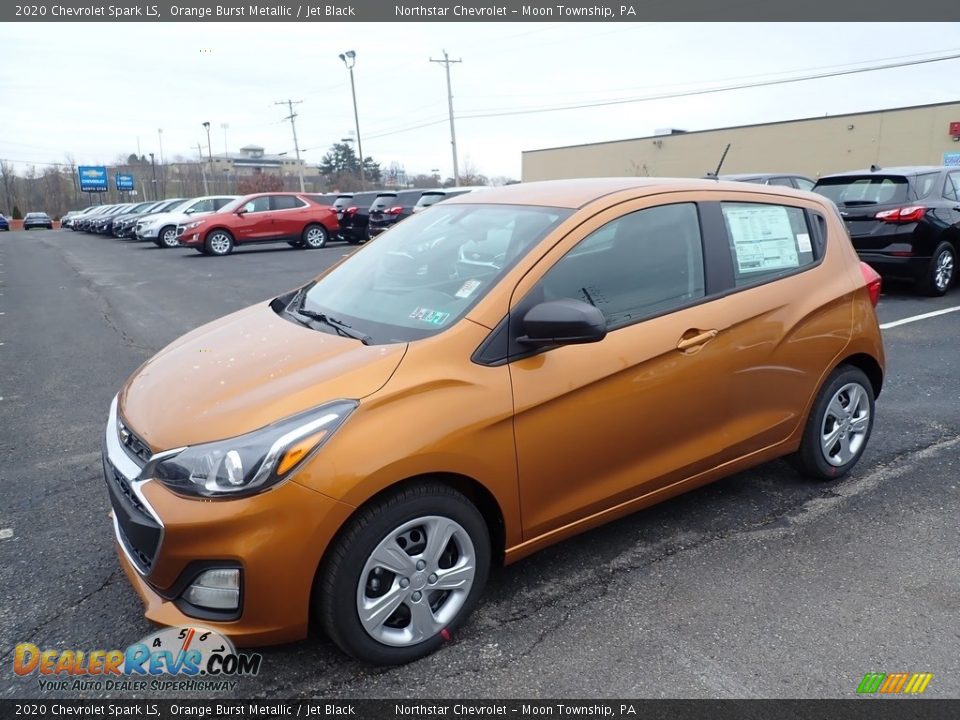 Front 3/4 View of 2020 Chevrolet Spark LS Photo #1