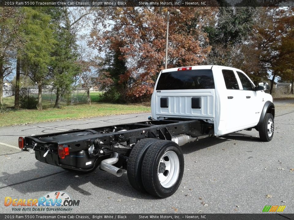 2019 Ram 5500 Tradesman Crew Cab Chassis Bright White / Black Photo #6