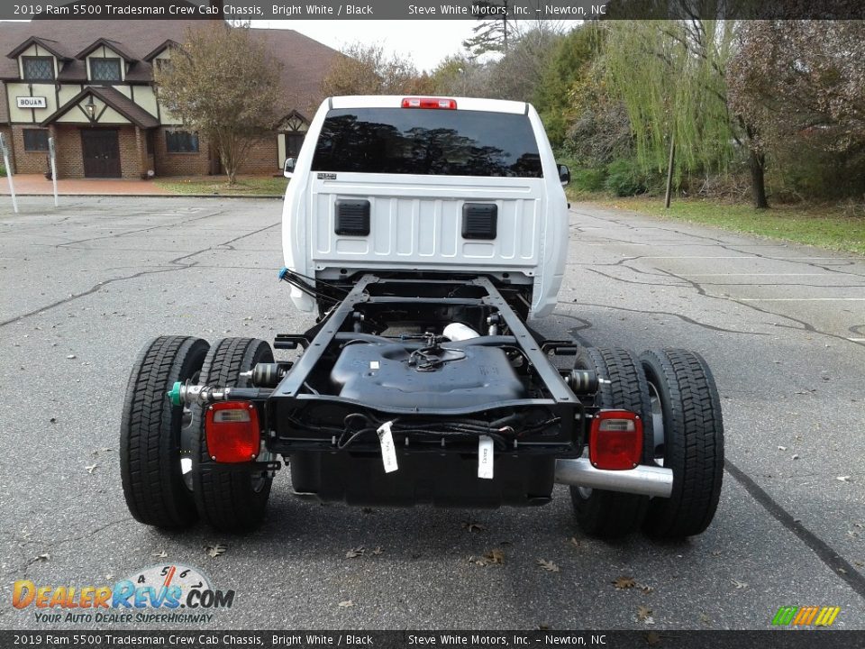 2019 Ram 5500 Tradesman Crew Cab Chassis Bright White / Black Photo #7