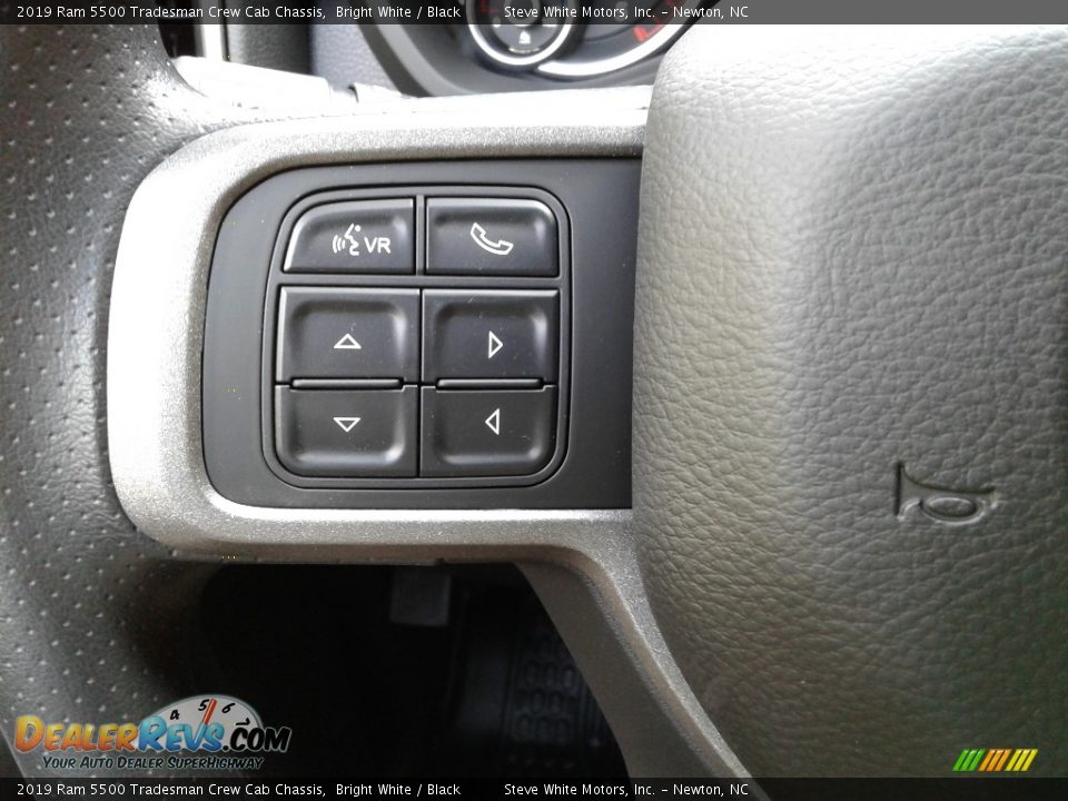 2019 Ram 5500 Tradesman Crew Cab Chassis Bright White / Black Photo #15