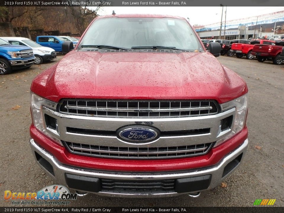 2019 Ford F150 XLT SuperCrew 4x4 Ruby Red / Earth Gray Photo #7