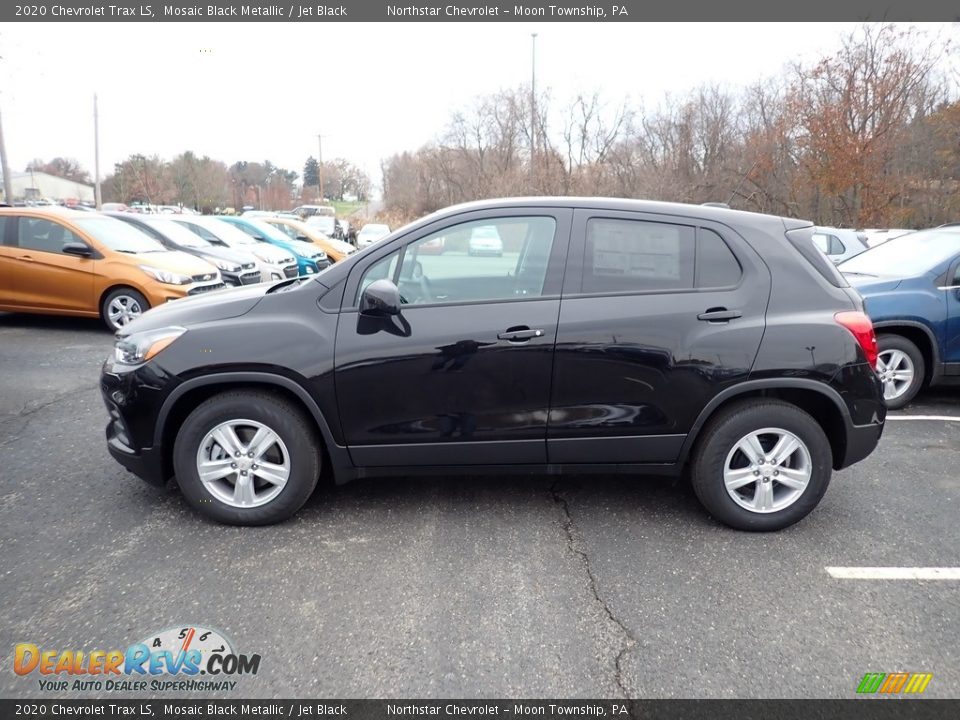 Mosaic Black Metallic 2020 Chevrolet Trax LS Photo #2