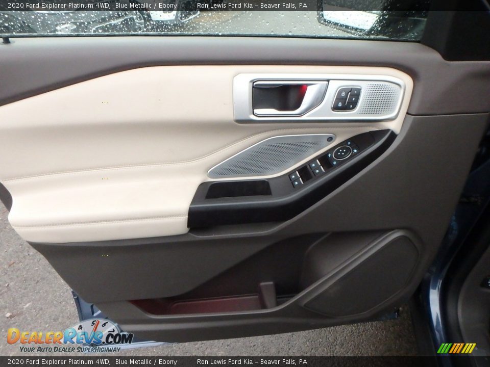 Door Panel of 2020 Ford Explorer Platinum 4WD Photo #15