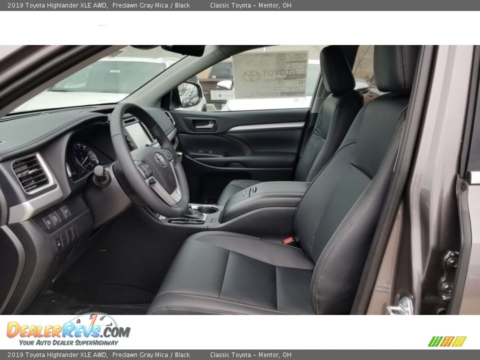 2019 Toyota Highlander XLE AWD Predawn Gray Mica / Black Photo #2