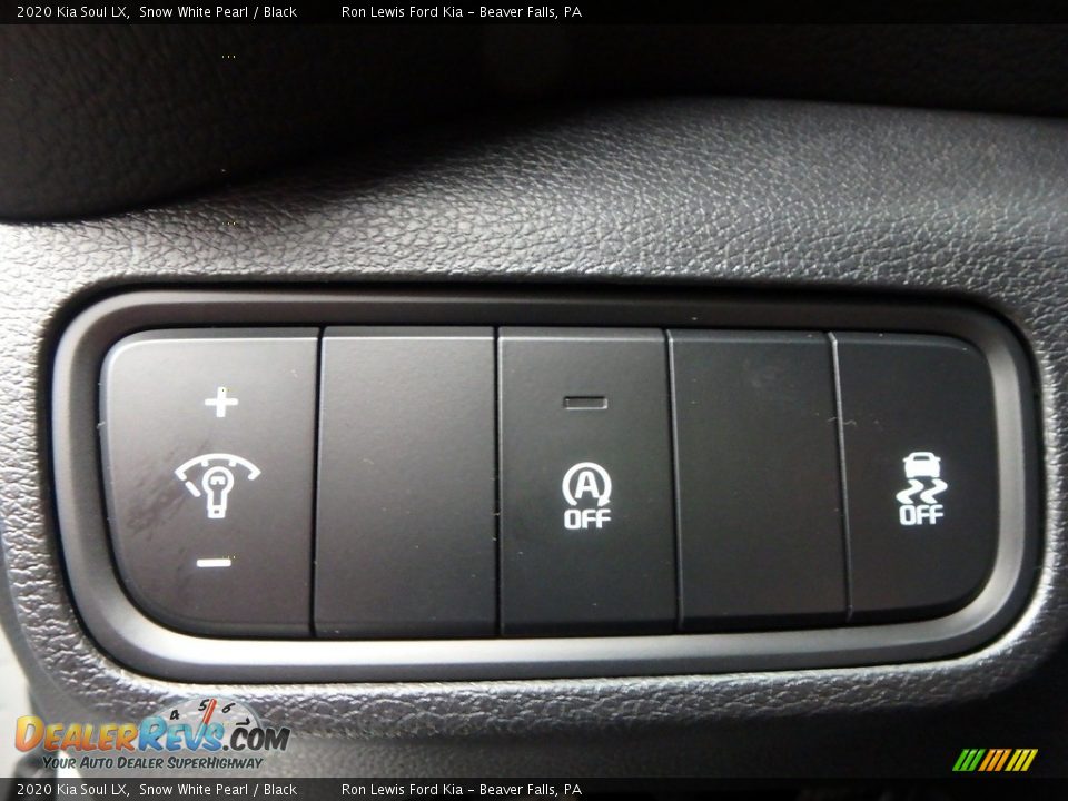 2020 Kia Soul LX Snow White Pearl / Black Photo #11