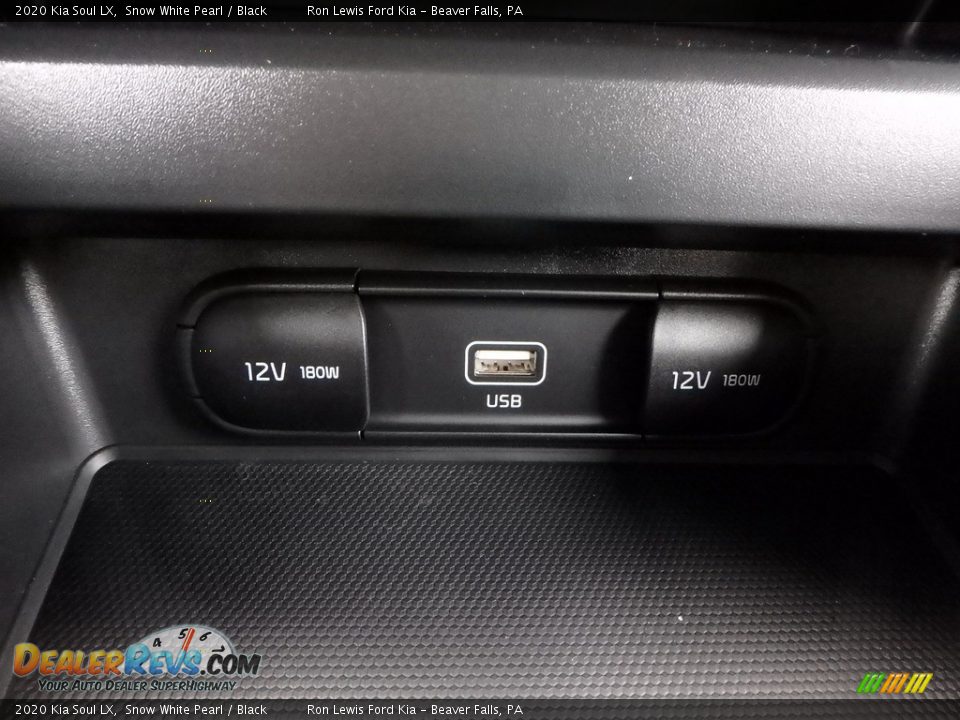 2020 Kia Soul LX Snow White Pearl / Black Photo #20