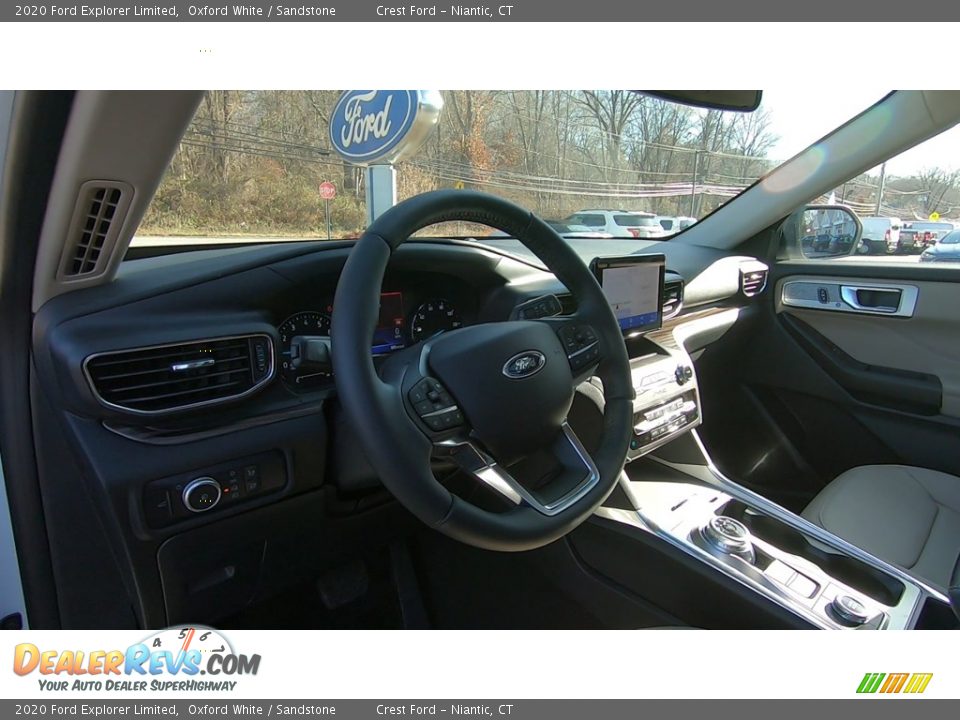 2020 Ford Explorer Limited Oxford White / Sandstone Photo #10