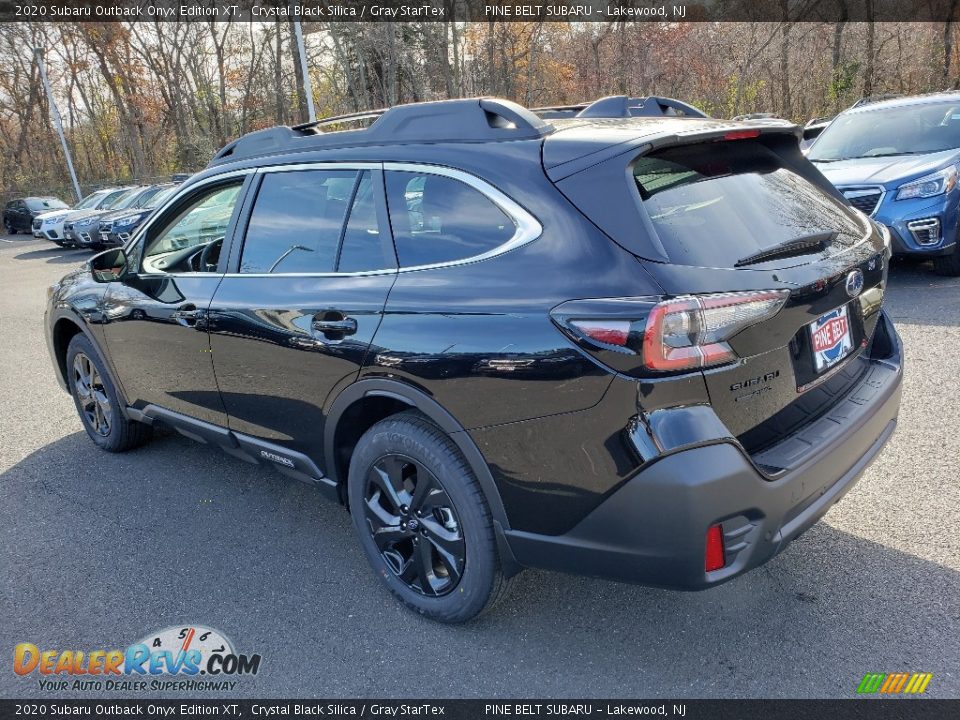 2020 Subaru Outback Onyx Edition XT Crystal Black Silica / Gray StarTex Photo #4