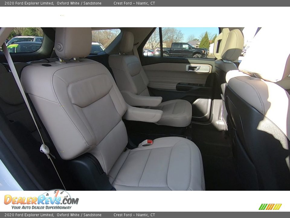 2020 Ford Explorer Limited Oxford White / Sandstone Photo #23