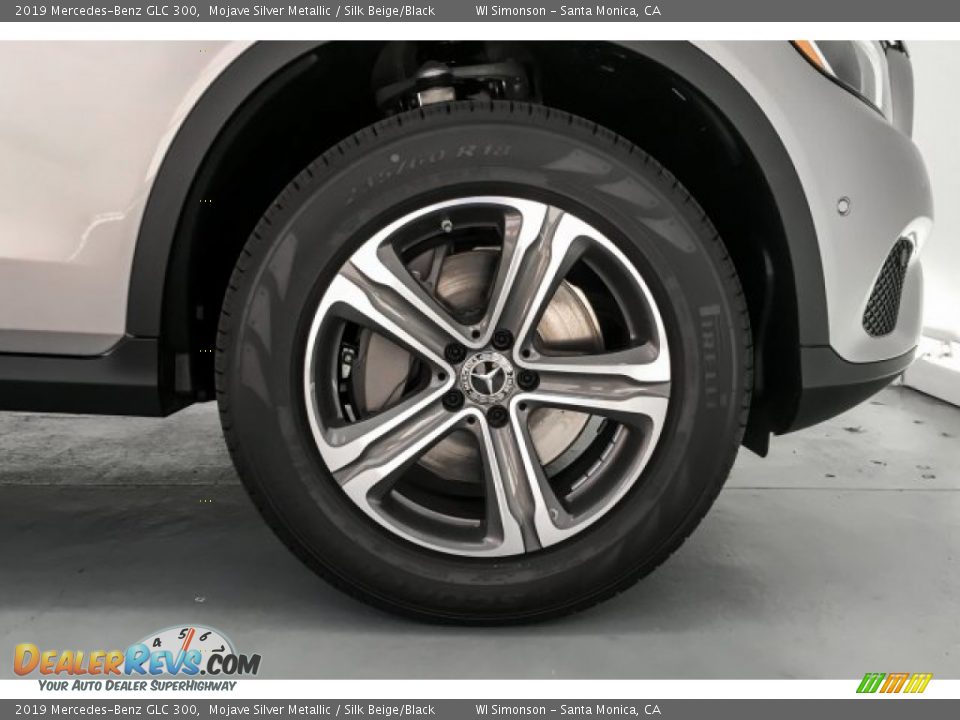 2019 Mercedes-Benz GLC 300 Mojave Silver Metallic / Silk Beige/Black Photo #9