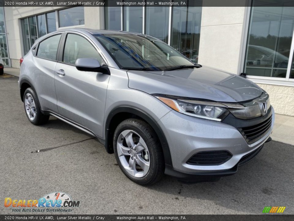 Front 3/4 View of 2020 Honda HR-V LX AWD Photo #2