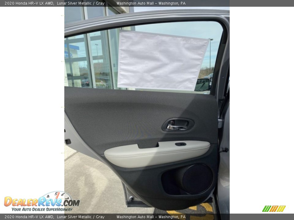 Door Panel of 2020 Honda HR-V LX AWD Photo #16