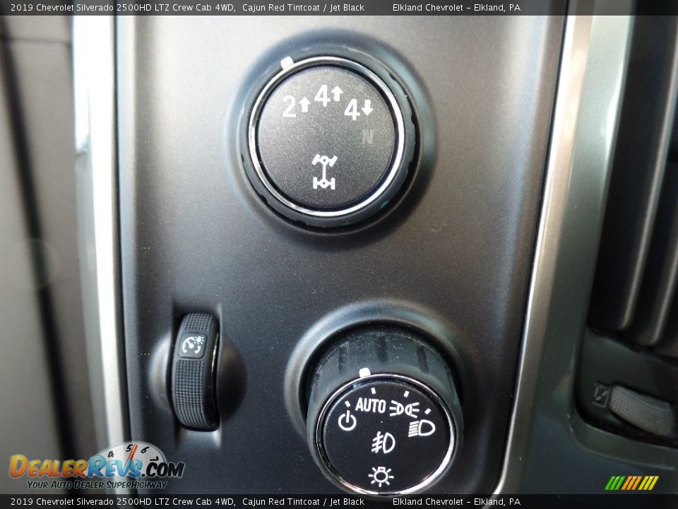2019 Chevrolet Silverado 2500HD LTZ Crew Cab 4WD Cajun Red Tintcoat / Jet Black Photo #25