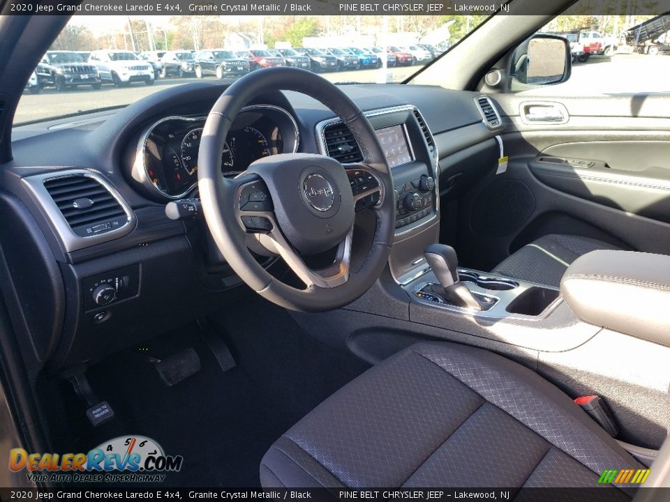 2020 Jeep Grand Cherokee Laredo E 4x4 Granite Crystal Metallic / Black Photo #7