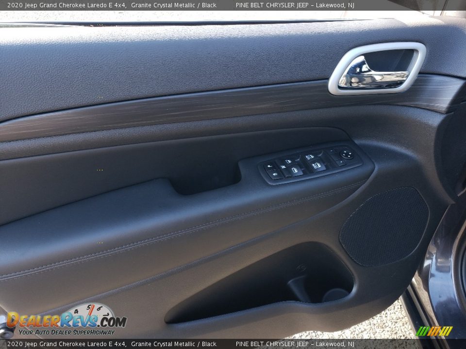 2020 Jeep Grand Cherokee Laredo E 4x4 Granite Crystal Metallic / Black Photo #8