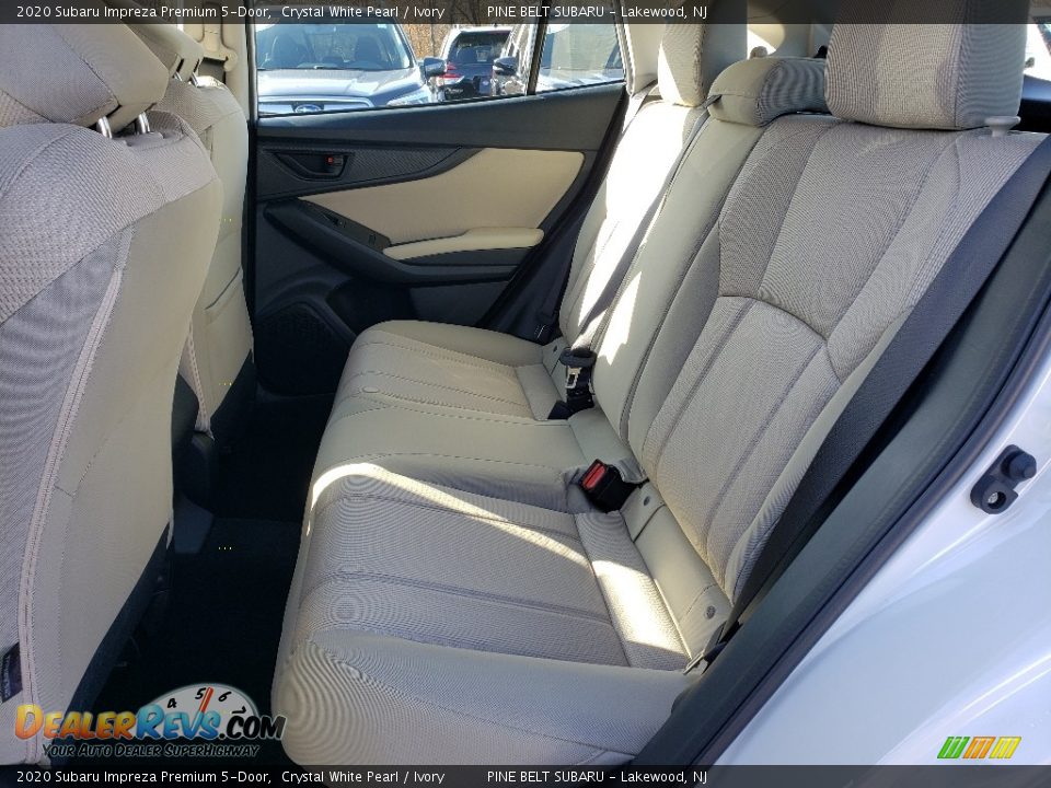 2020 Subaru Impreza Premium 5-Door Crystal White Pearl / Ivory Photo #6