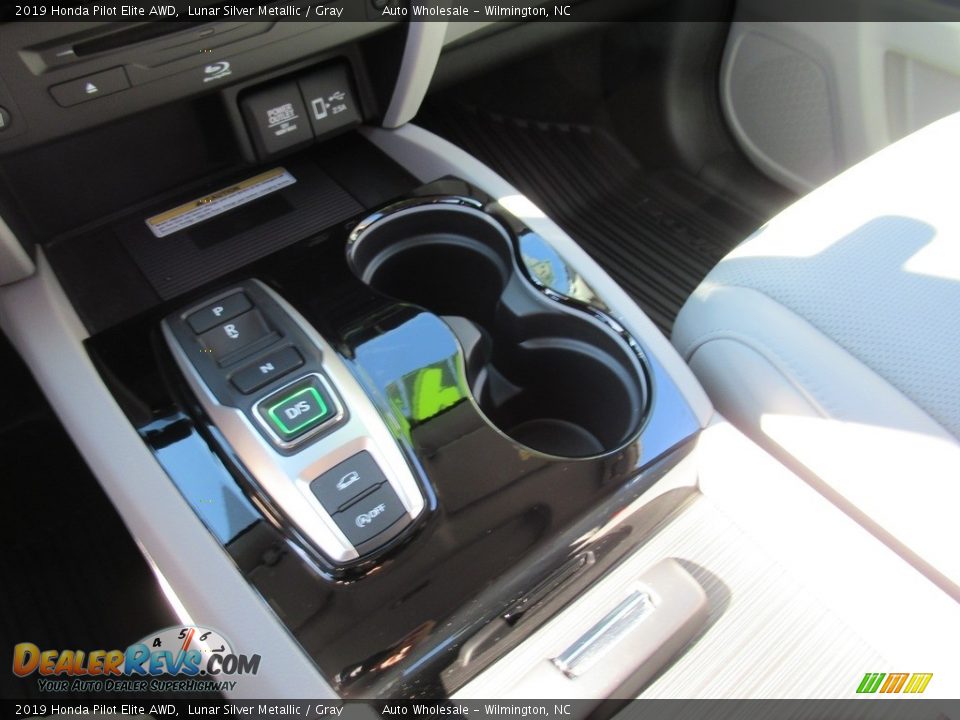 2019 Honda Pilot Elite AWD Lunar Silver Metallic / Gray Photo #19