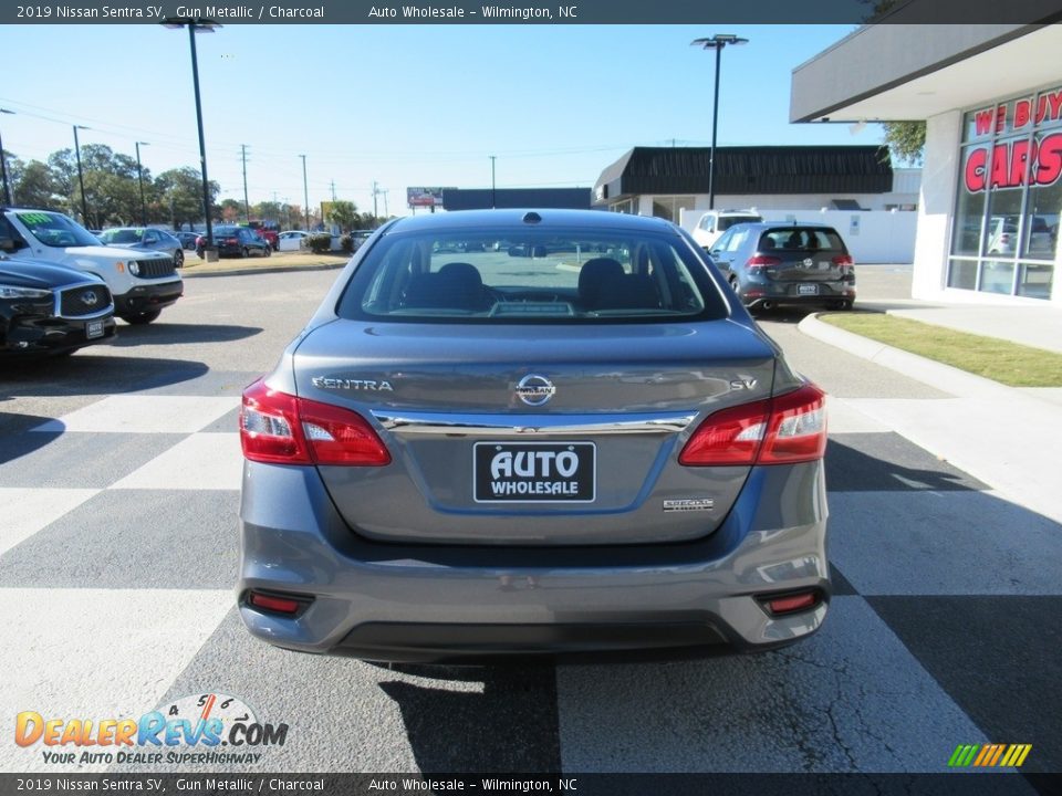 2019 Nissan Sentra SV Gun Metallic / Charcoal Photo #4