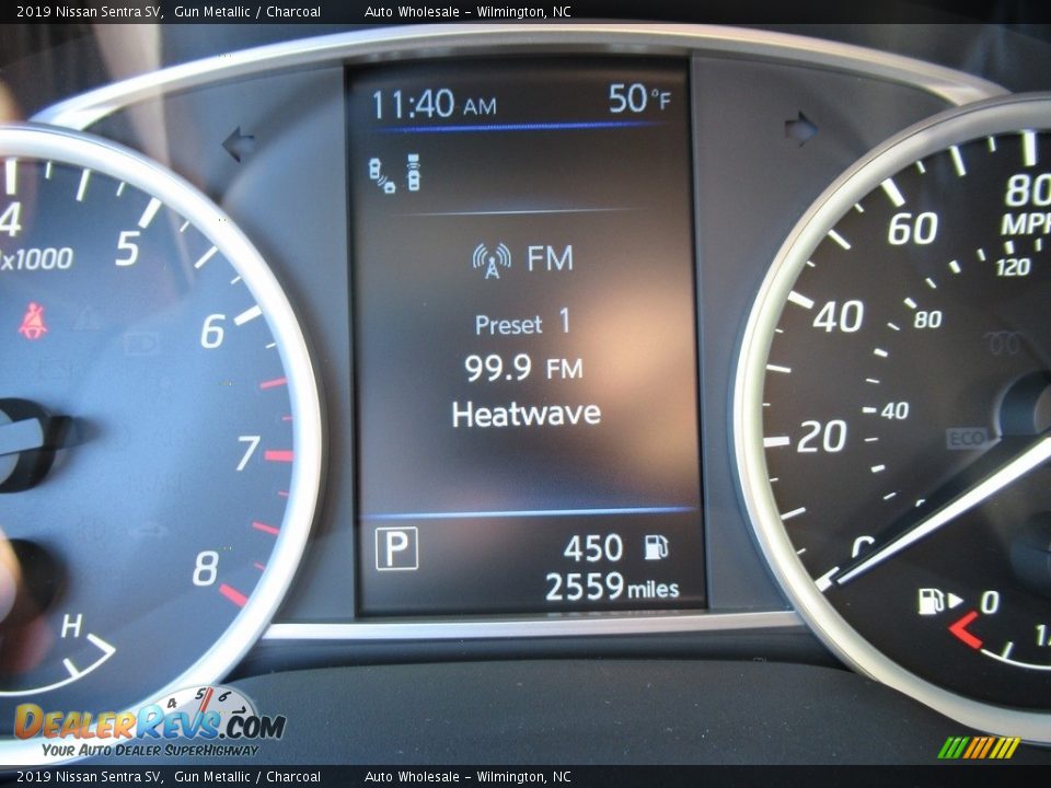 2019 Nissan Sentra SV Gun Metallic / Charcoal Photo #16