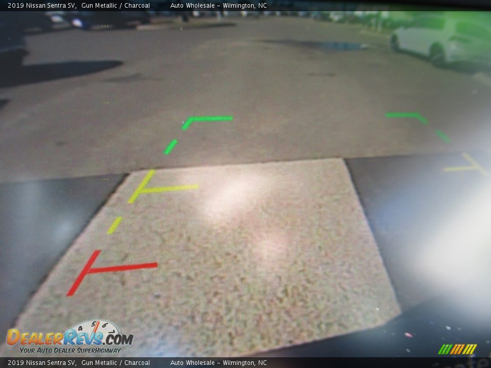 2019 Nissan Sentra SV Gun Metallic / Charcoal Photo #18