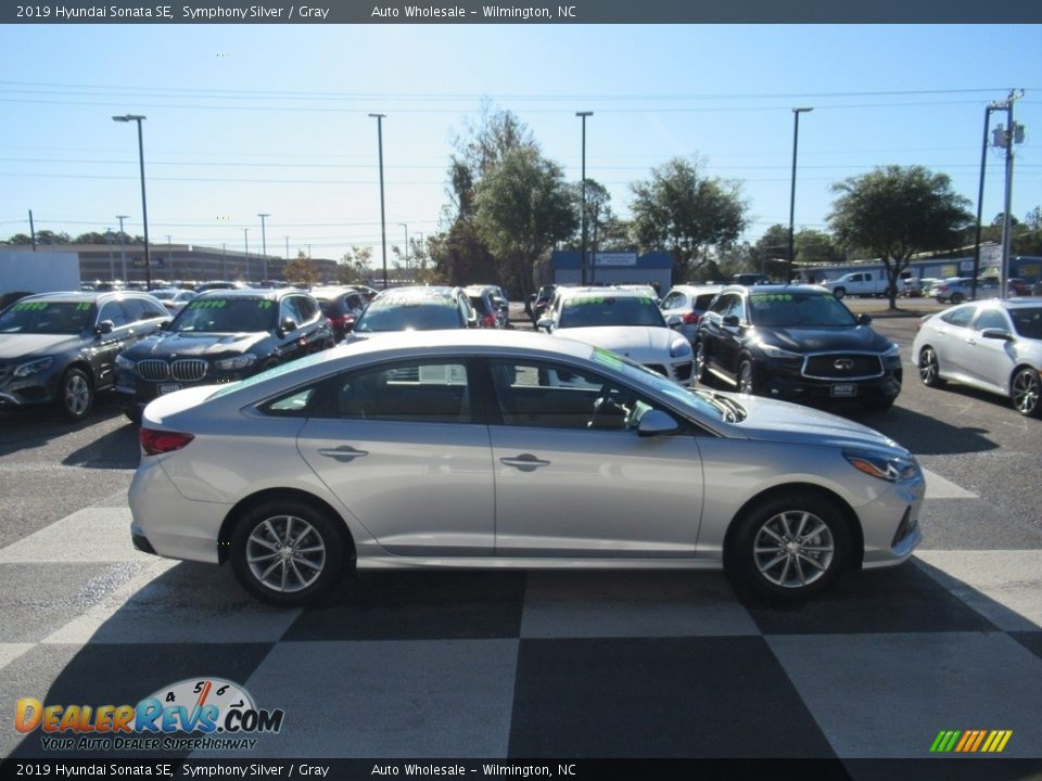 2019 Hyundai Sonata SE Symphony Silver / Gray Photo #3