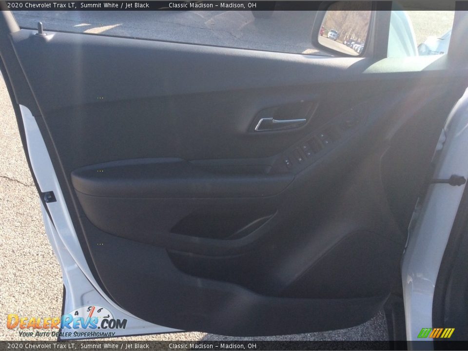 2020 Chevrolet Trax LT Summit White / Jet Black Photo #10