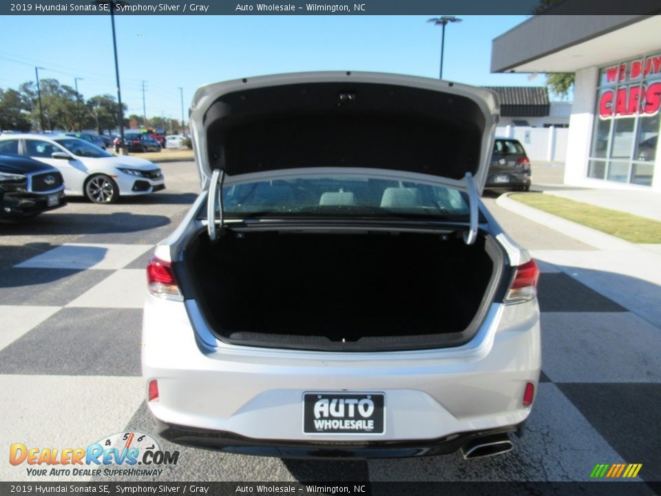 2019 Hyundai Sonata SE Symphony Silver / Gray Photo #5