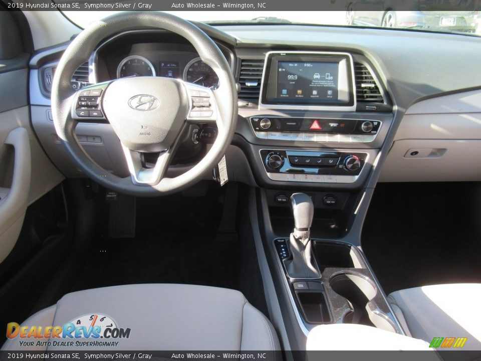 2019 Hyundai Sonata SE Symphony Silver / Gray Photo #15