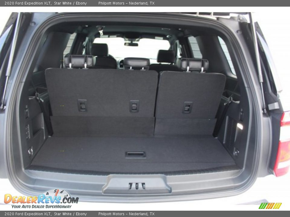 2020 Ford Expedition XLT Star White / Ebony Photo #26