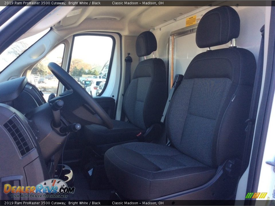 2019 Ram ProMaster 3500 Cutaway Bright White / Black Photo #3