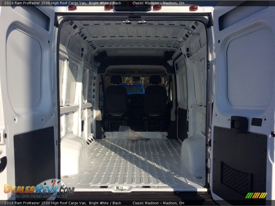 2019 Ram ProMaster 1500 High Roof Cargo Van Bright White / Black Photo #9