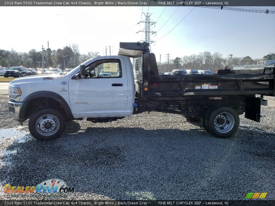 2019 Ram 5500 Tradesman Crew Cab 4x4 Chassis Bright White / Black/Diesel Gray Photo #3