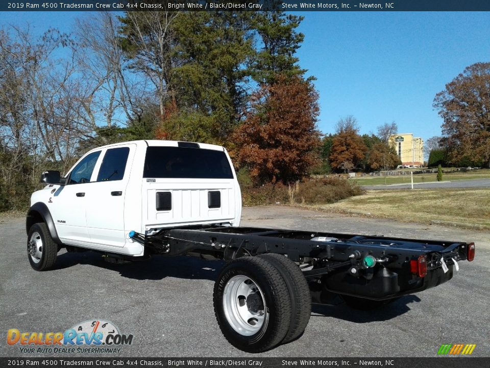 2019 Ram 4500 Tradesman Crew Cab 4x4 Chassis Bright White / Black/Diesel Gray Photo #8