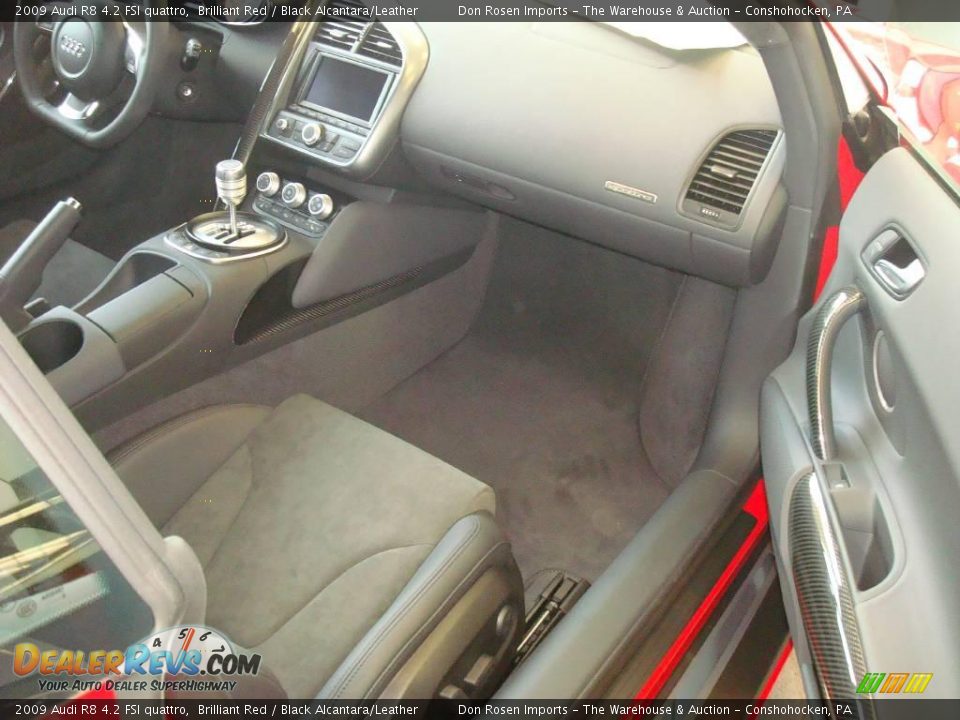 2009 Audi R8 4.2 FSI quattro Brilliant Red / Black Alcantara/Leather Photo #12