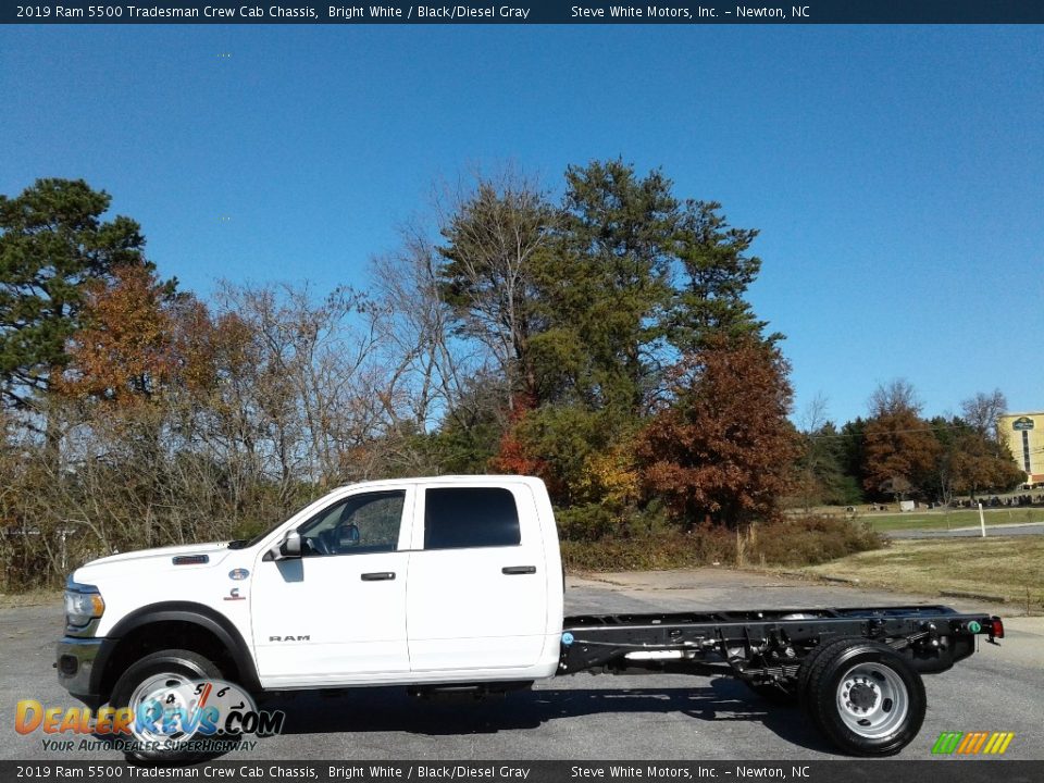 2019 Ram 5500 Tradesman Crew Cab Chassis Bright White / Black/Diesel Gray Photo #1