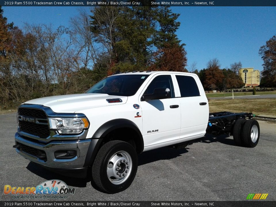 2019 Ram 5500 Tradesman Crew Cab Chassis Bright White / Black/Diesel Gray Photo #2
