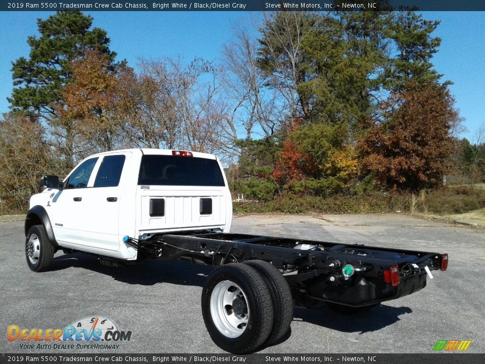 2019 Ram 5500 Tradesman Crew Cab Chassis Bright White / Black/Diesel Gray Photo #8