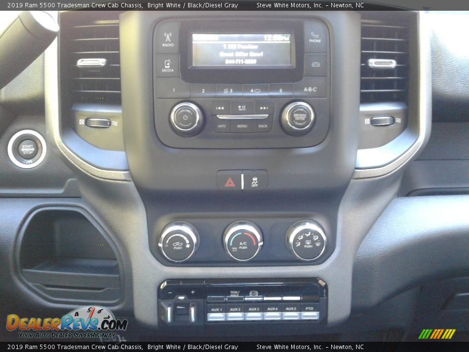 2019 Ram 5500 Tradesman Crew Cab Chassis Bright White / Black/Diesel Gray Photo #18