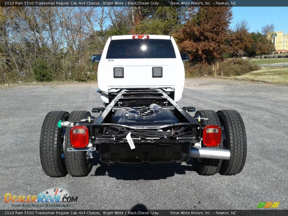 2019 Ram 5500 Tradesman Regular Cab 4x4 Chassis Bright White / Black/Diesel Gray Photo #7