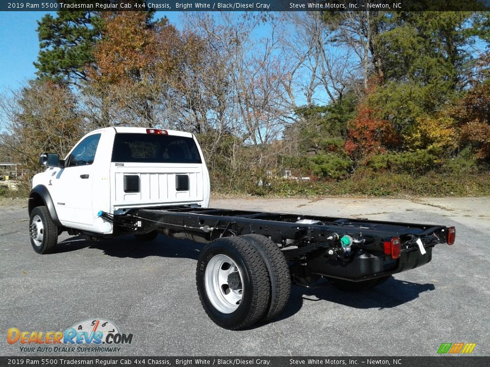 2019 Ram 5500 Tradesman Regular Cab 4x4 Chassis Bright White / Black/Diesel Gray Photo #8