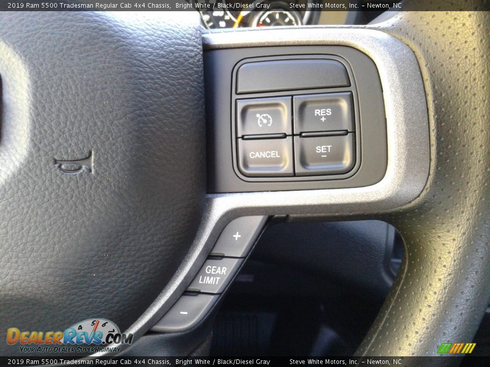 2019 Ram 5500 Tradesman Regular Cab 4x4 Chassis Bright White / Black/Diesel Gray Photo #16