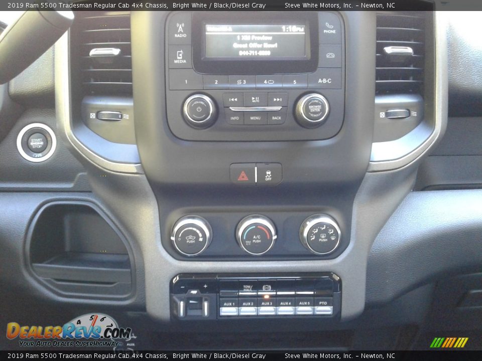 2019 Ram 5500 Tradesman Regular Cab 4x4 Chassis Bright White / Black/Diesel Gray Photo #18