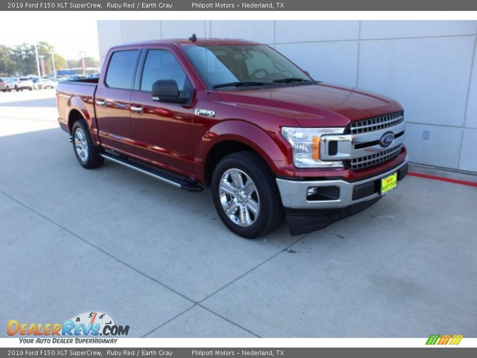 2019 Ford F150 XLT SuperCrew Ruby Red / Earth Gray Photo #2