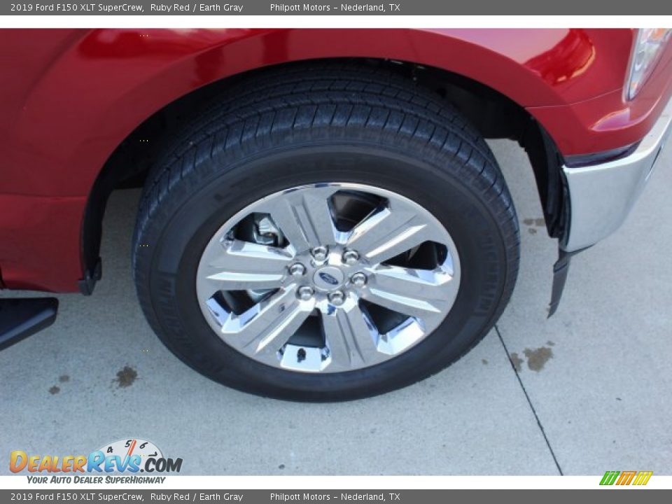 2019 Ford F150 XLT SuperCrew Ruby Red / Earth Gray Photo #8